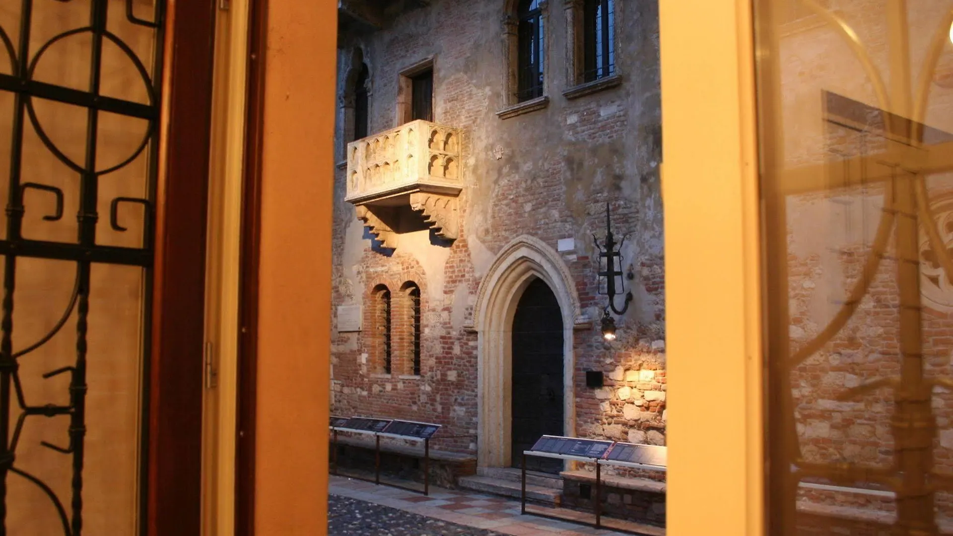 La Corte Di Giulietta Italy